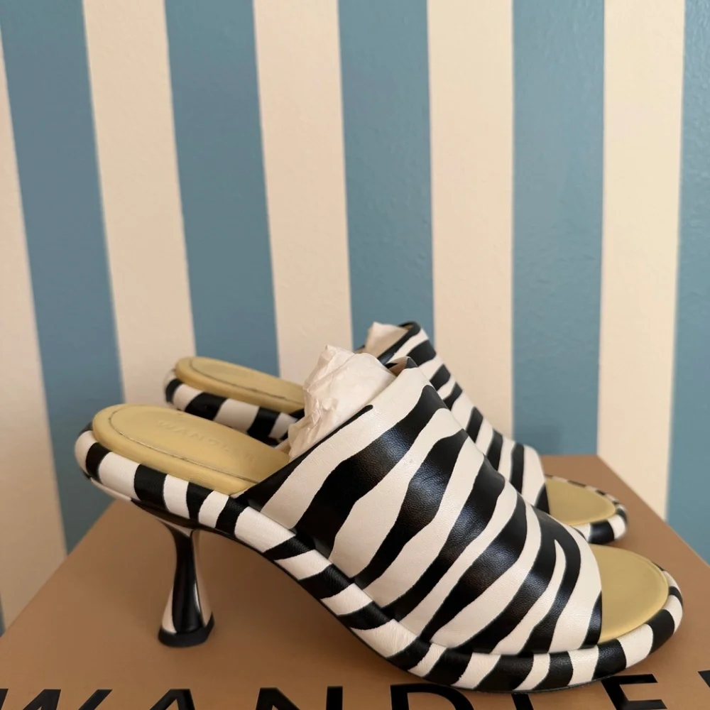 WANDLER June Zebra Mule Sandals - Picture 3 of 6